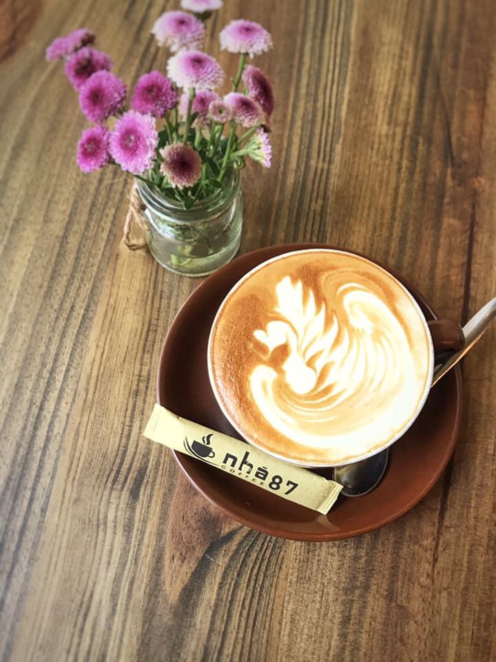 Nhà 87 coffee
