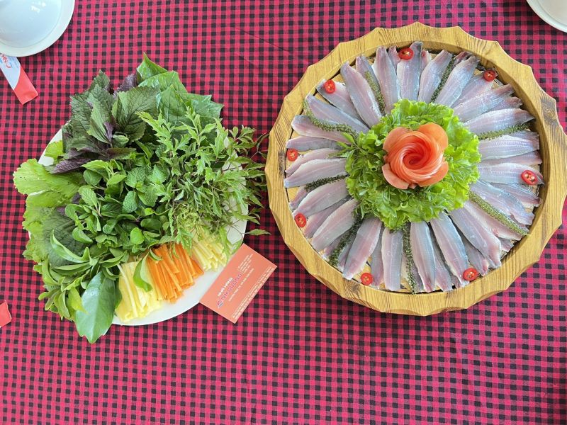 Nhà hàng Ánh Dương