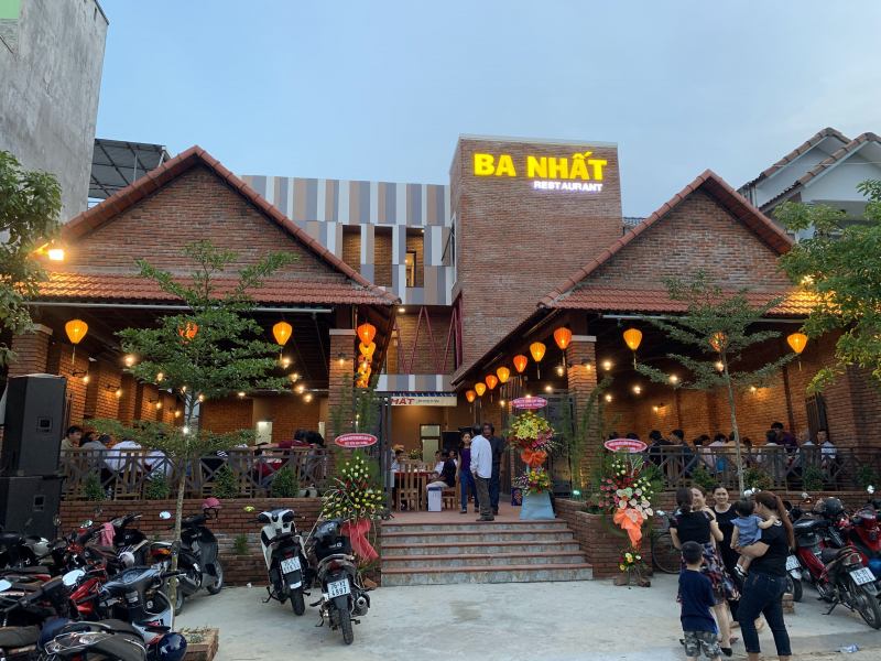 Nhà Hàng Ba Nhất