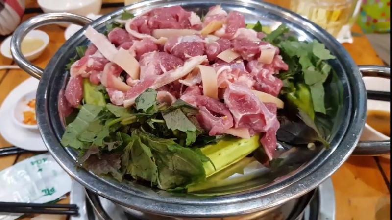 Nhà Hàng Đức Dê
