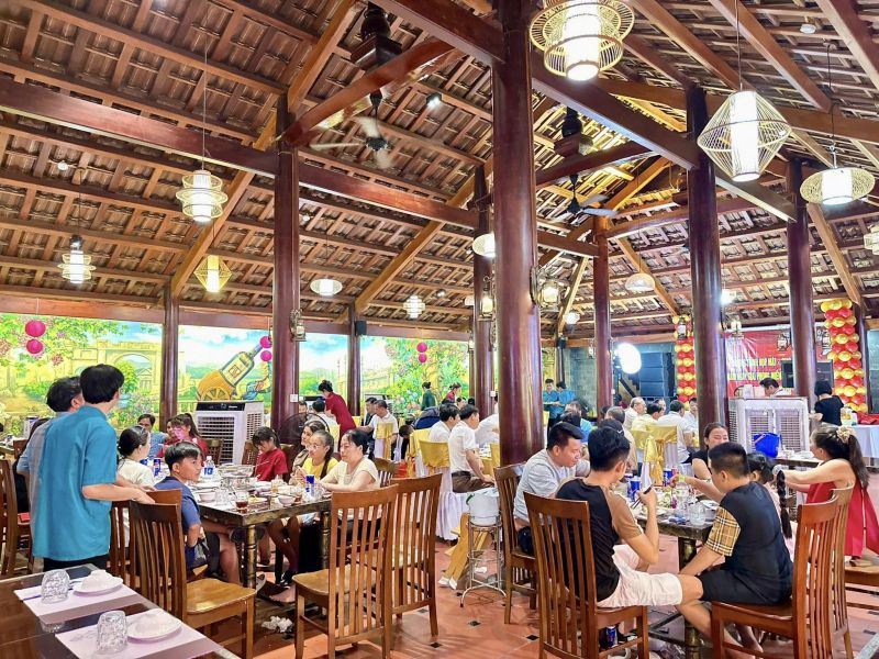 Nhà Hàng Hầm Rượu Sông Cầu Tây Ninh