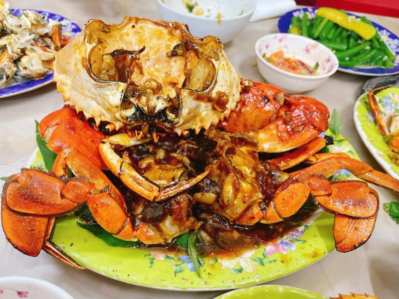 Nhà Hàng Hương Biển