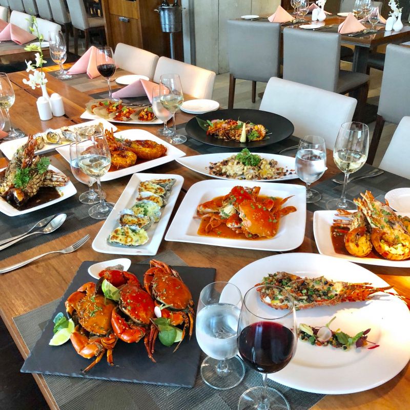 La Brasserie - Hotel Nikko Saigon