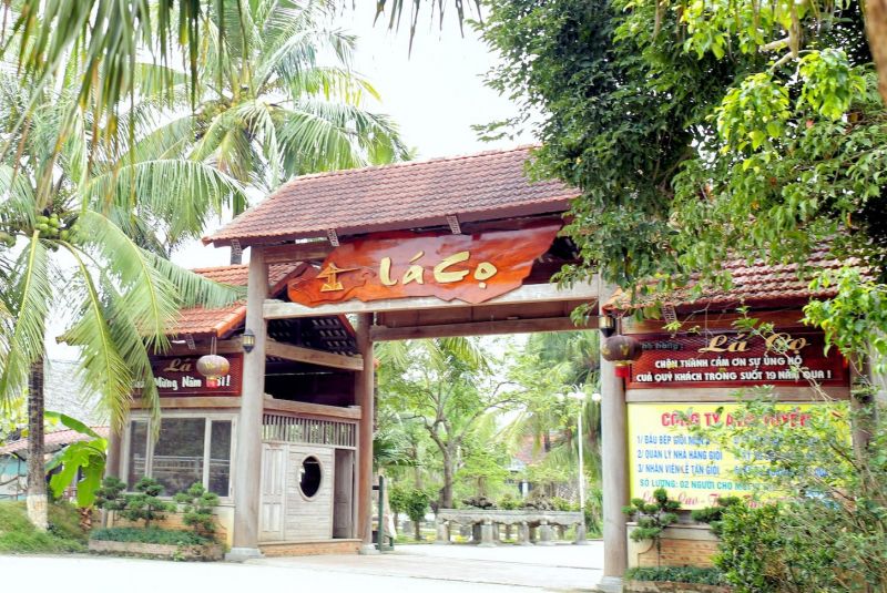 Nhà hàng Lá Cọ