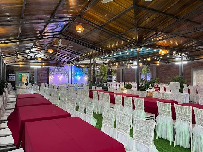 Nhà hàng Suối Bơn
