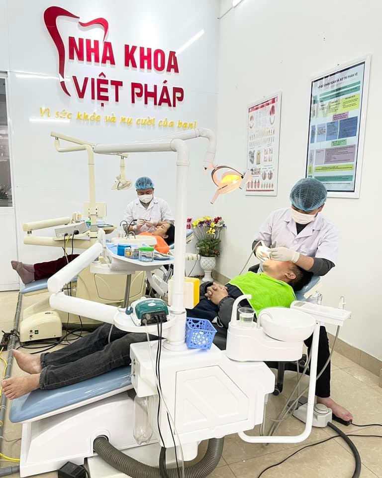 Nha khoa bác sĩ Quyết