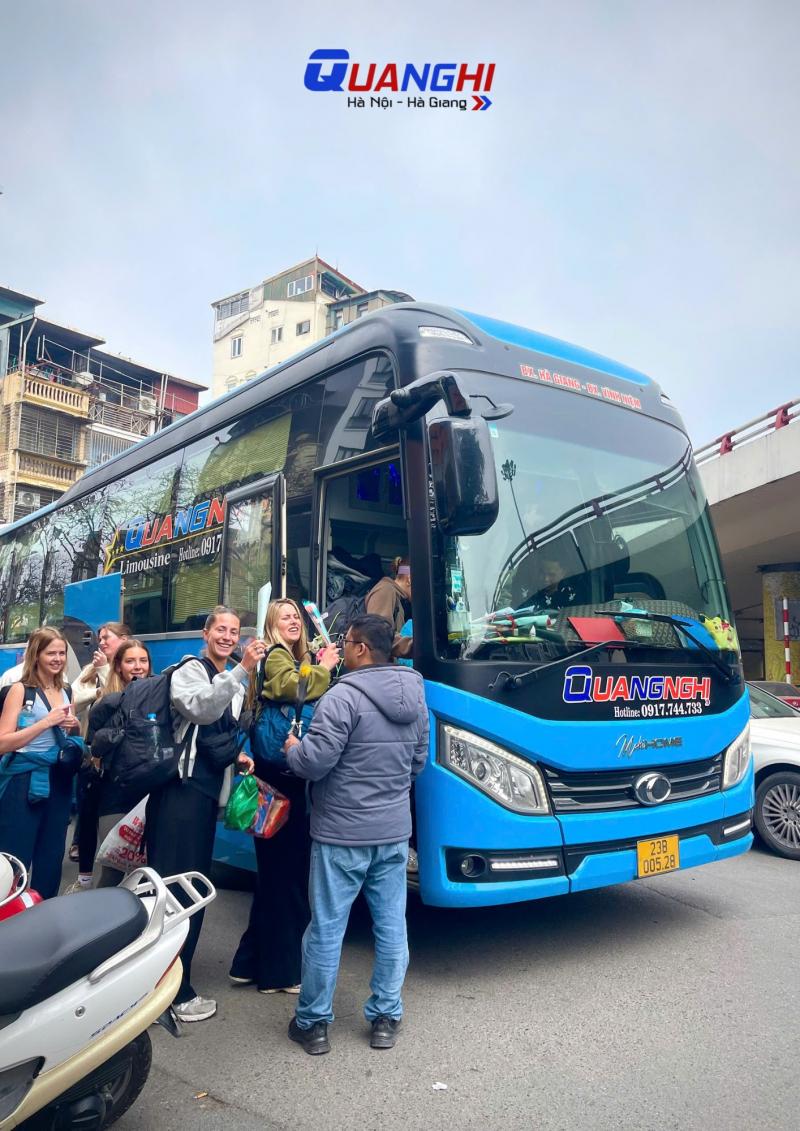 Nhà Xe Quang Nghị