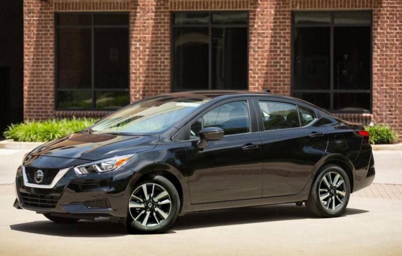 Nissan Versa