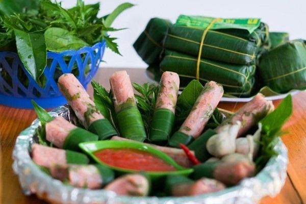 Nộm nem chua