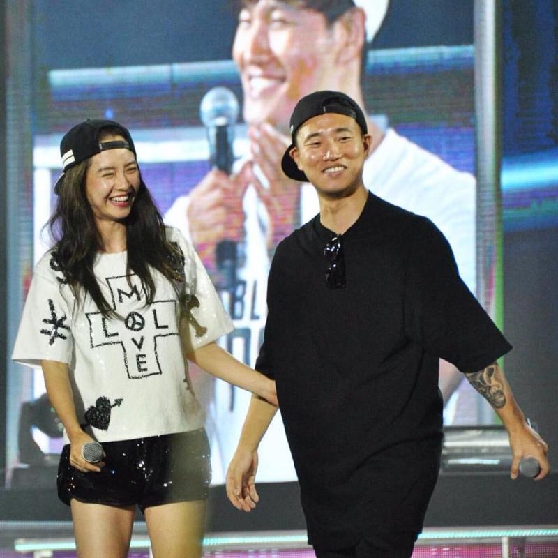 Monday Couple