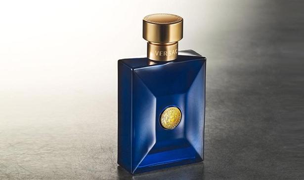 Nước hoa Dylan Blue của Versace