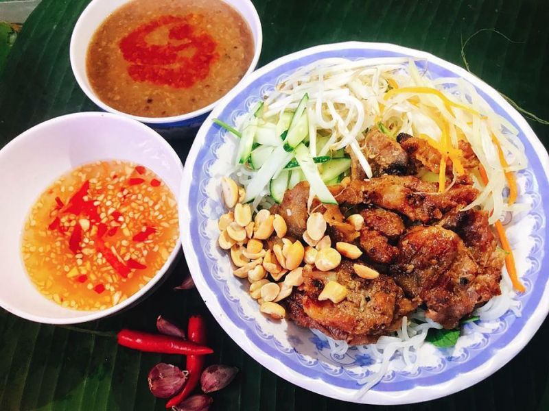 Quán Bún Thịt Nướng 301
