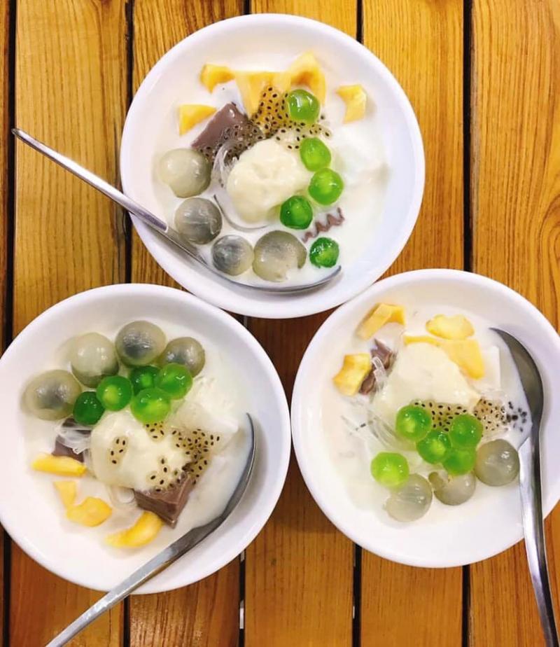 Phố chè - đường Trần Hưng Đạo. Ảnh: Internet