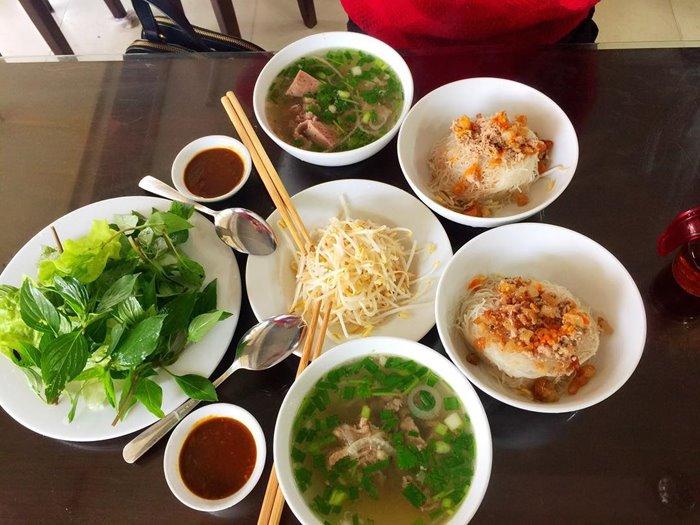 Phở khô Hồng