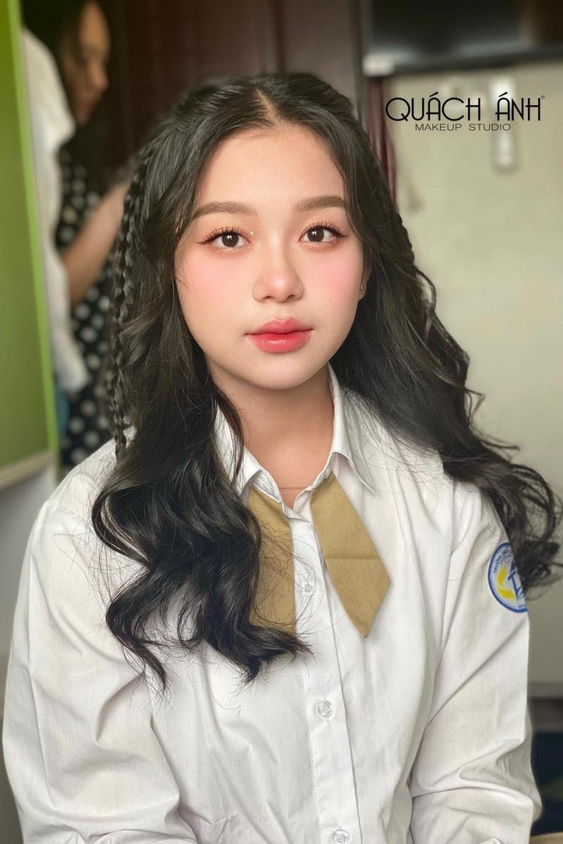 Quách Ánh Makeup Studio