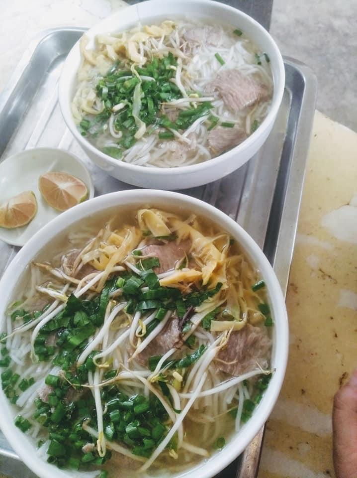 Quán ăn Quyết Nga