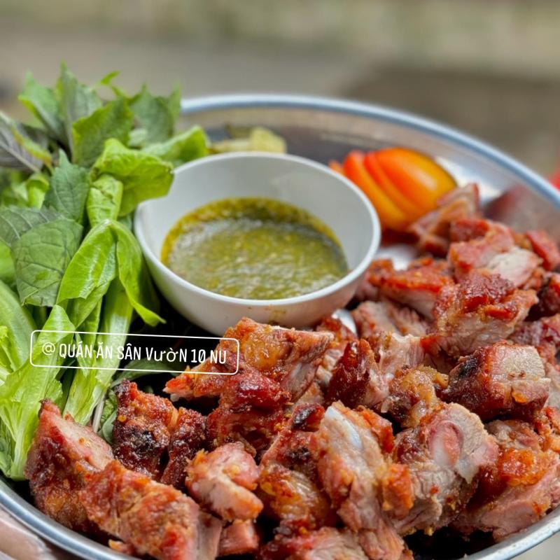 Quán ăn sân vườn 10 NU