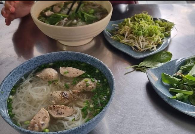 Quán Ăn Tư Bò Viên