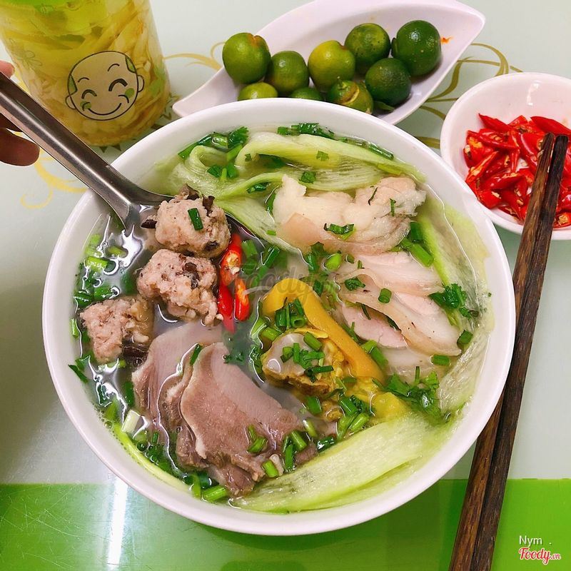 Quán Bún Sườn Chua Xã Đàn