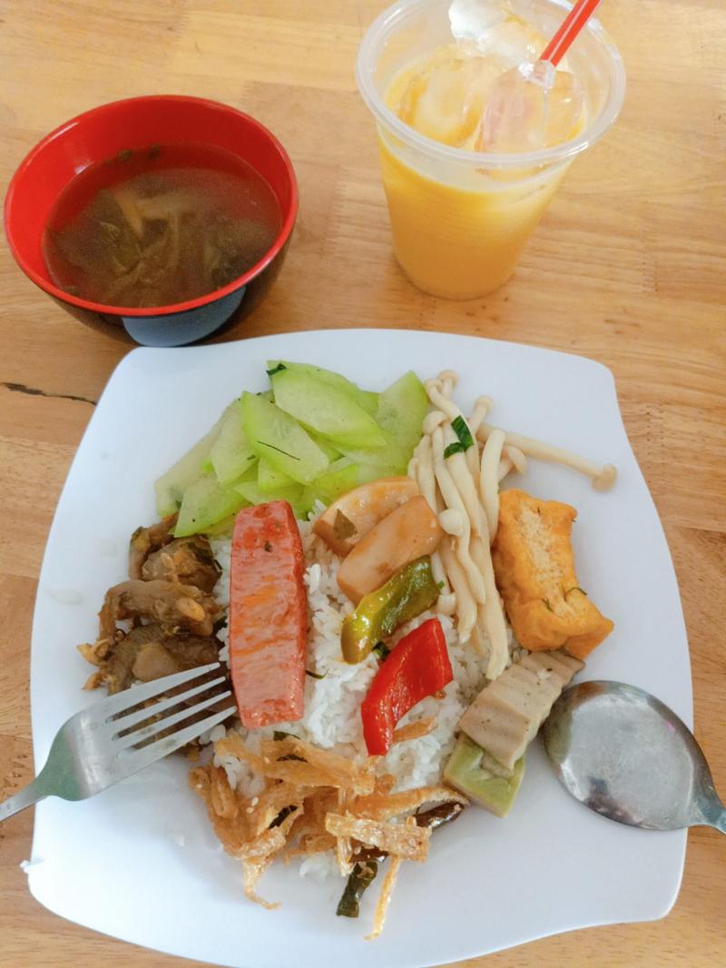 Quán Chay Huyền Trang