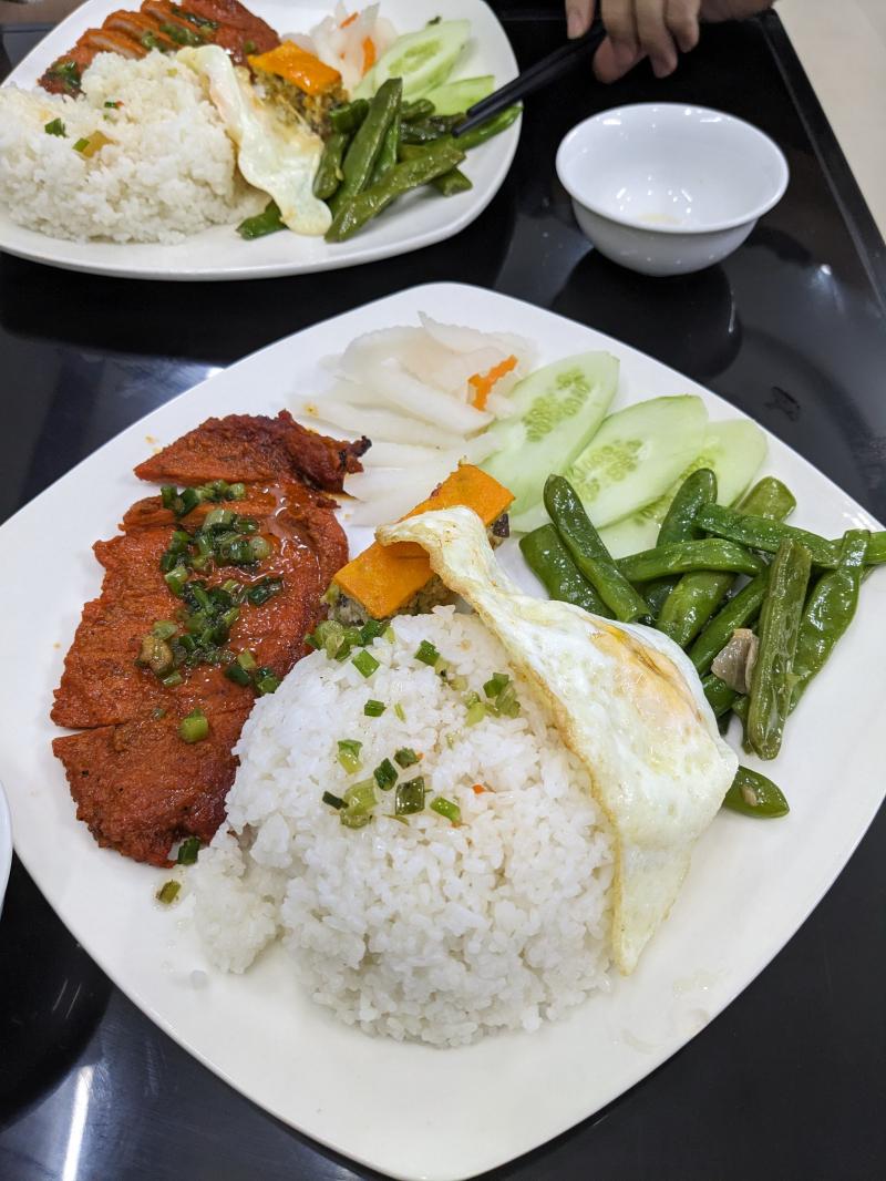 Quán Cơm Tấm Đông Hồ