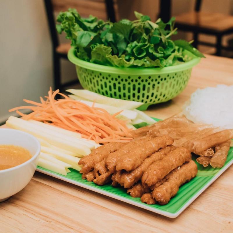 Nem nướng Nha Trang Bà Mỹ