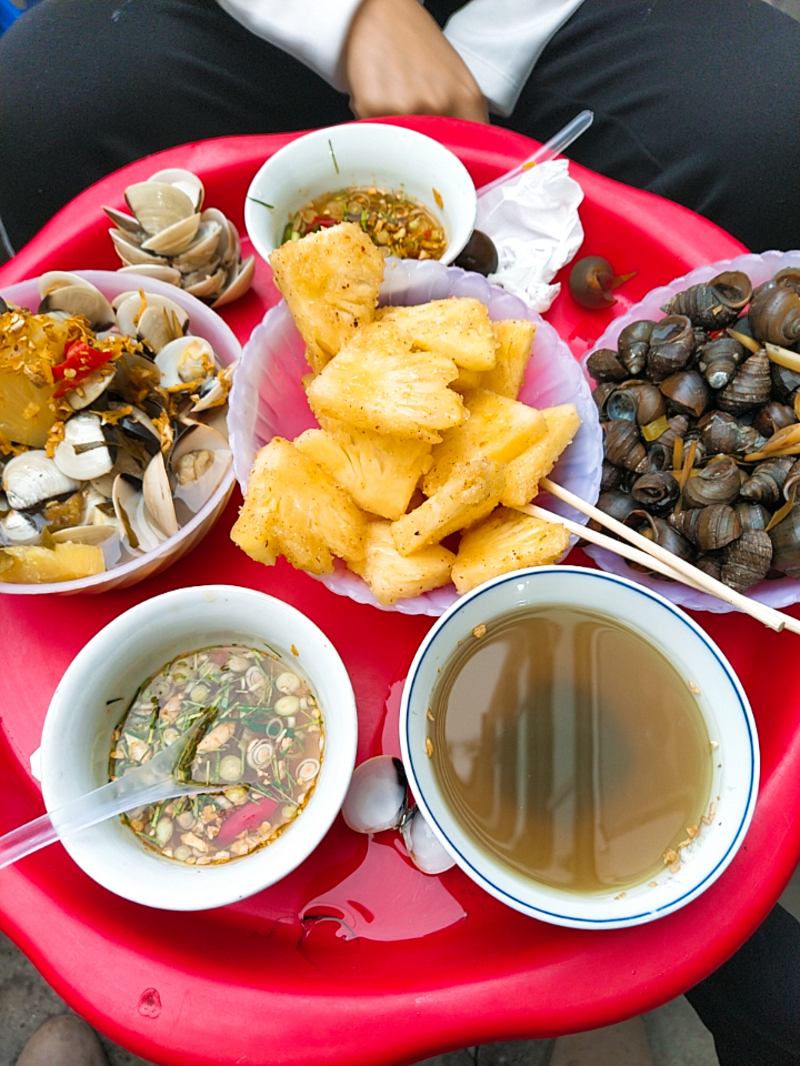 Quán ốc Bà Câm
