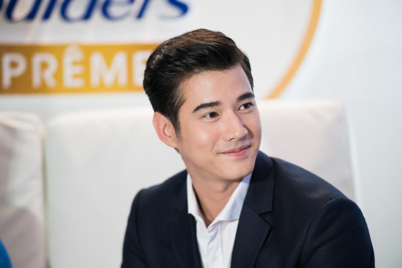 Nam chính