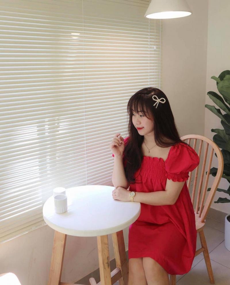 Sắc đỏ nhưng không kém phần dịu dàng
