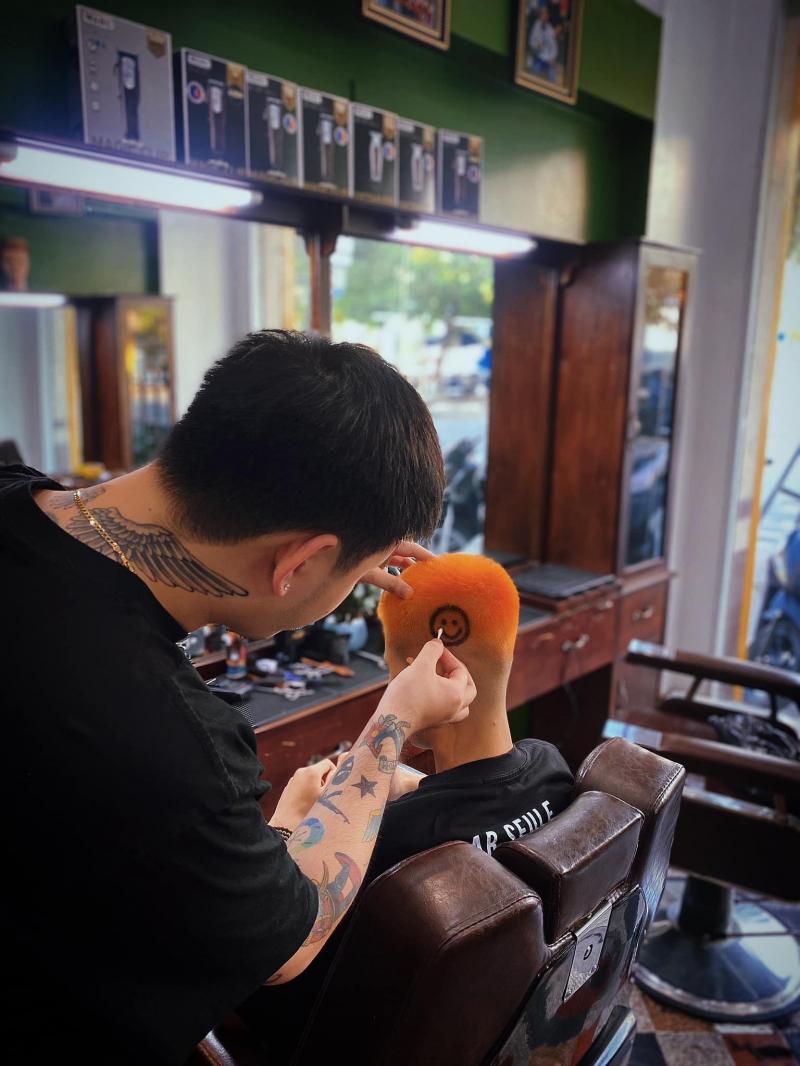 Sơn Long Barber Shop