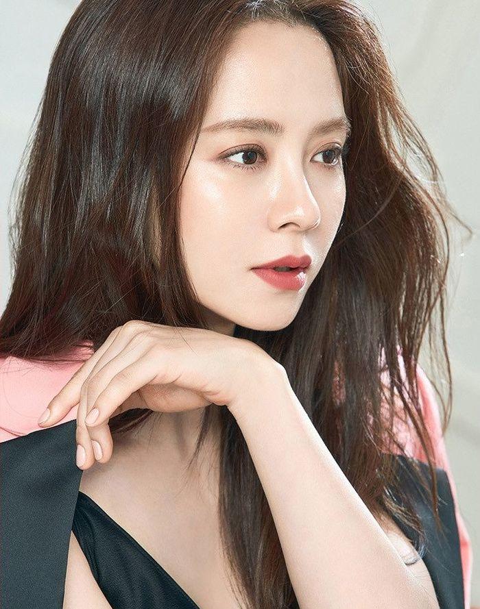 Song Ji Hyo