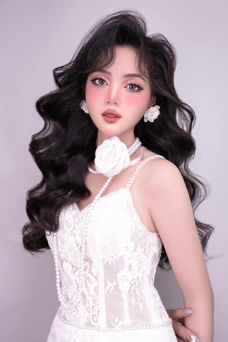 Sử Như Make Up Academy