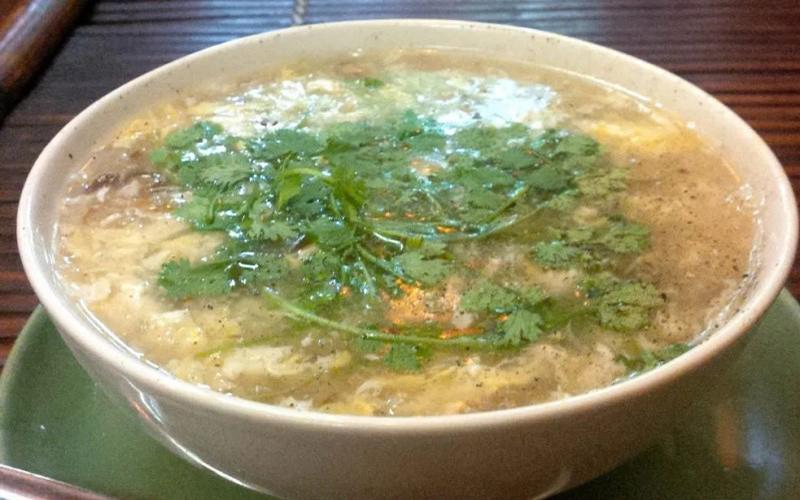 Súp cua biển và nấm tuyết