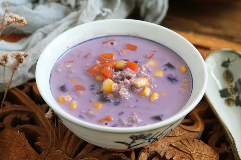 Súp khoai lang tím