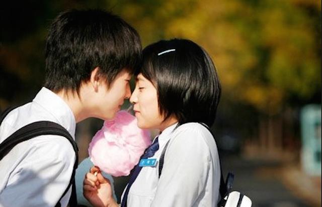 Học sinh cần có sự hiểu biết để không biến tình yêu thành một cuộc phiêu lưu.