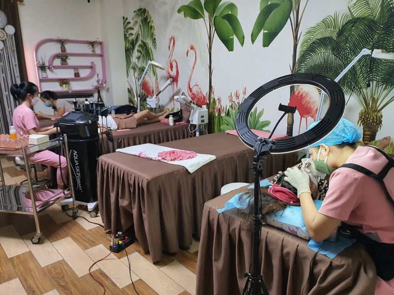 Thẩm mỹ viện Dáng Việt