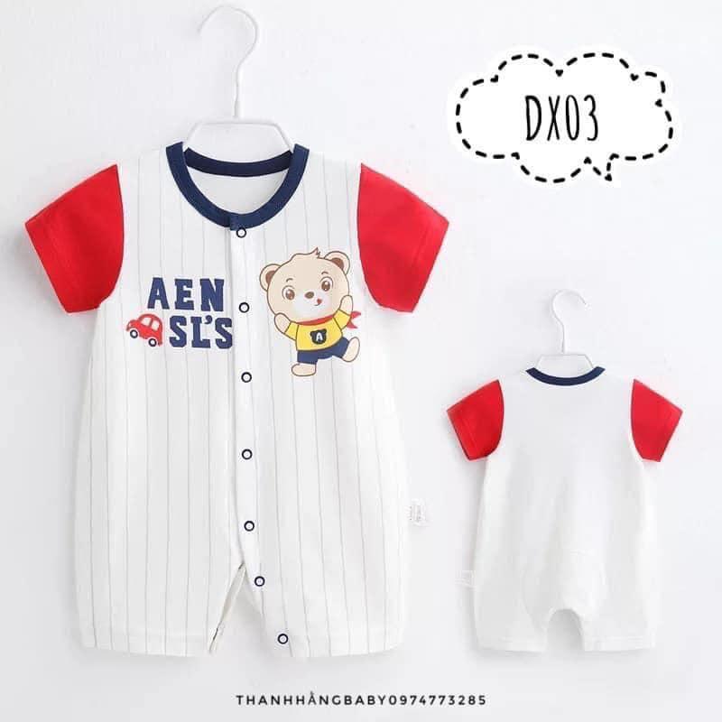 Body bé trai xinh xắn