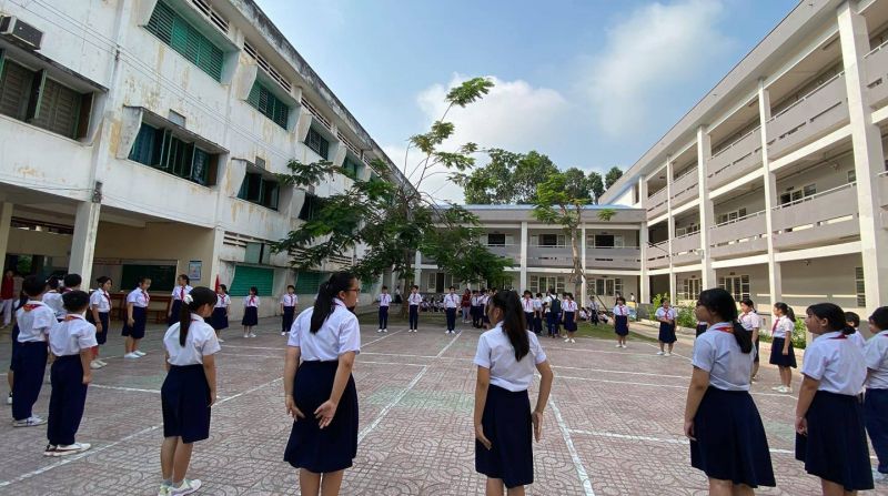 THCS Nguyễn Huệ - Quận 12