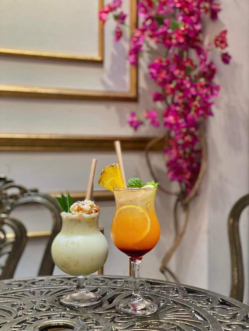 The Retreats Cafe
