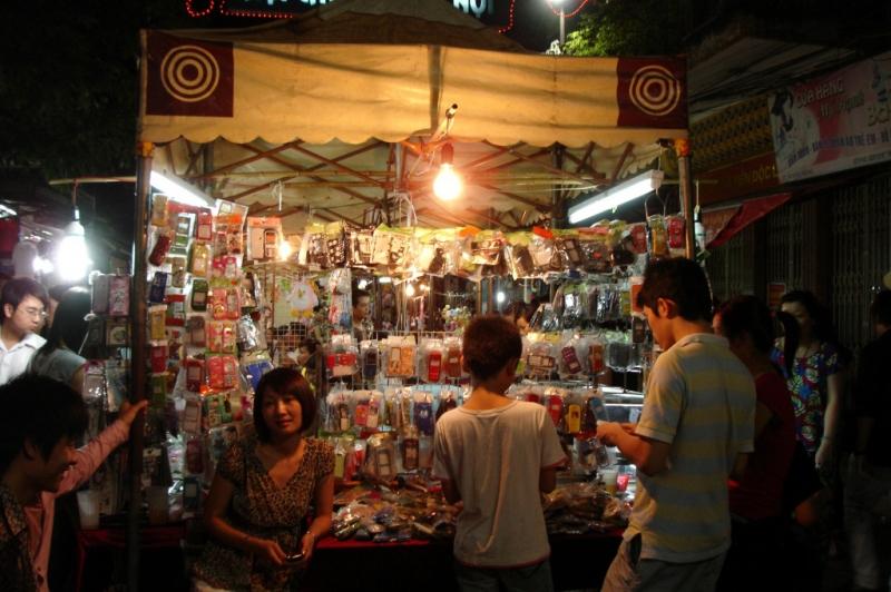 Thích mua đồ chợ đêm