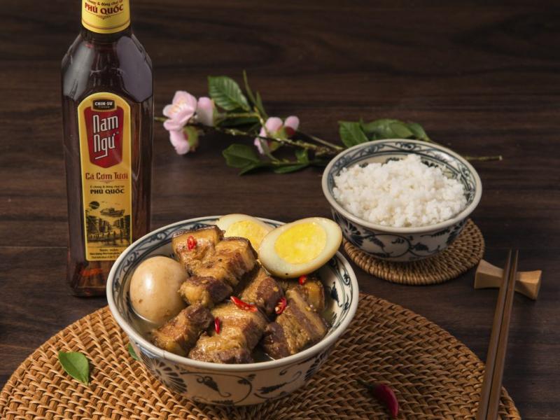 Thịt kho tàu