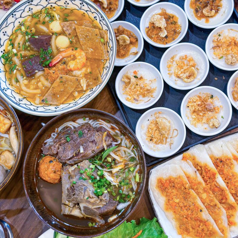 Tiệm Ăn Món Huế