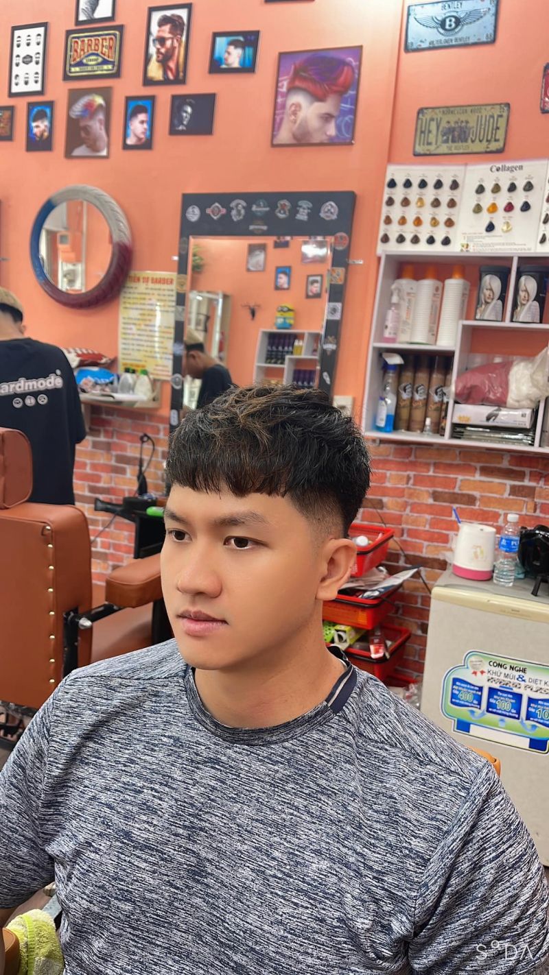 Tiến Sự Barber