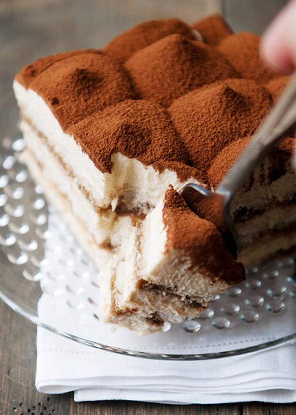 Hương vị tiramisu tự làm hẳn sẽ rất khác so với tiramisu bạn thường ăn ở ngoài...