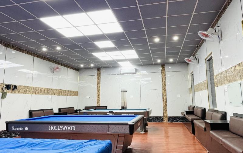 TITA Cafe & Billiards