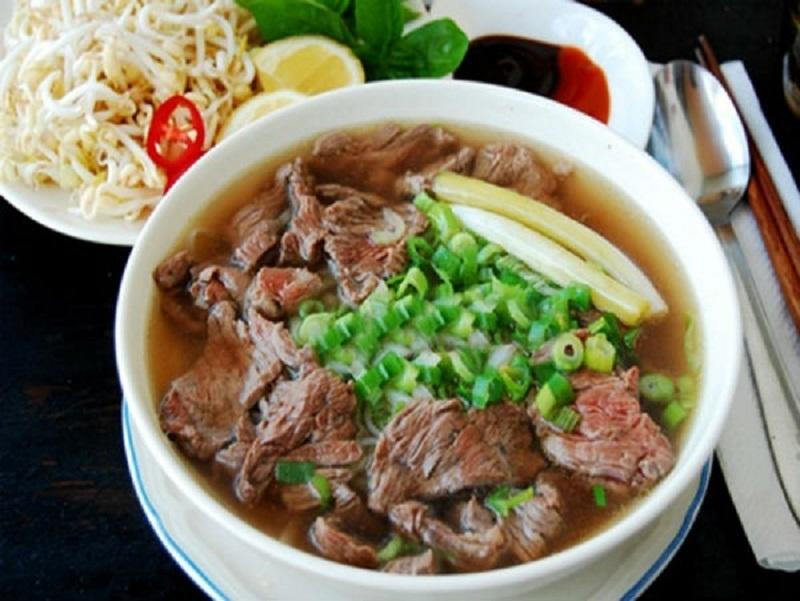Phở cụ Tặng vẫn giữ được nét đặc trưng khiến các tín đồ ẩm thực lưu luyến khó quên