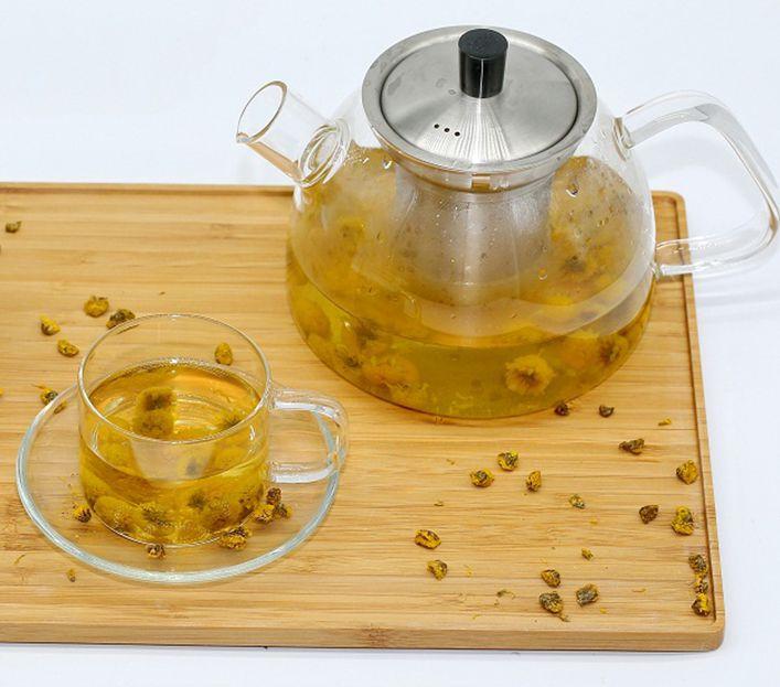Trà hoa cúc cho bà bầu.