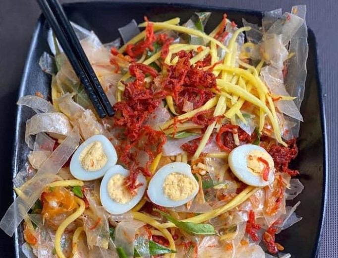 Trà Sữa Tố Uyên - Tiệm Ăn Vặt Quốc Dân KaRiN