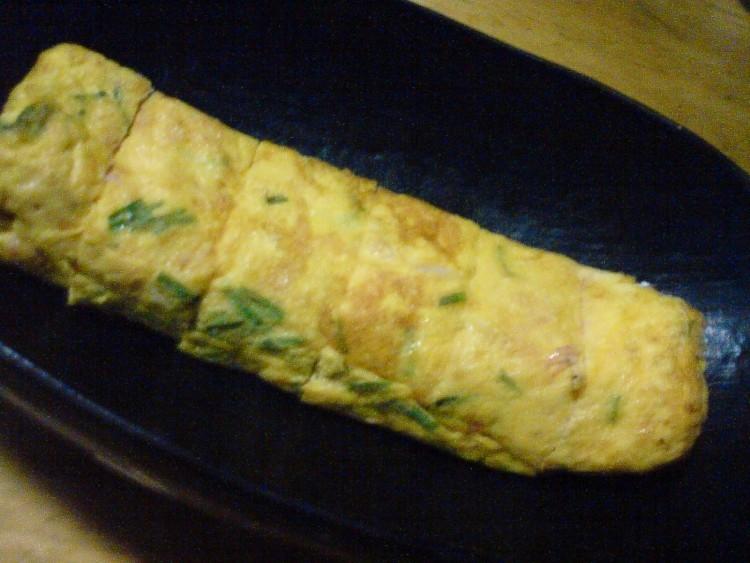 Trứng rán cuộn kim chi