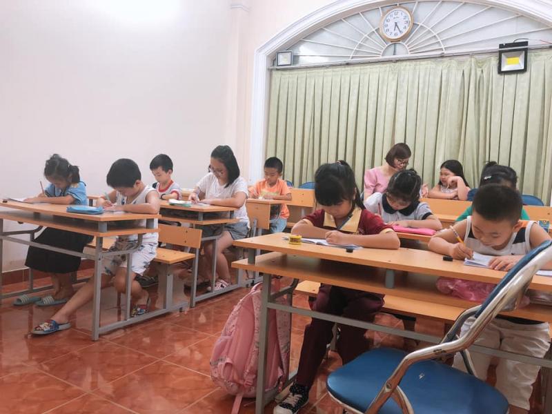 Trung tâm luyện chữ đẹp Kimi